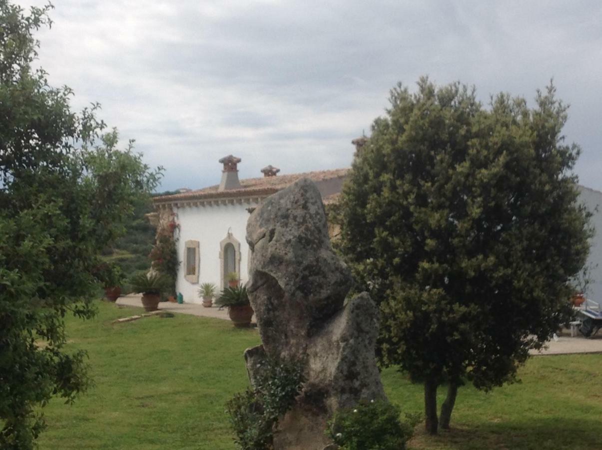 Lu Cuccumiau Country B&B Arzachena Exteriér fotografie
